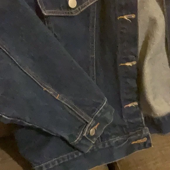 Blue Denim Jacket - Picture 6 of 7